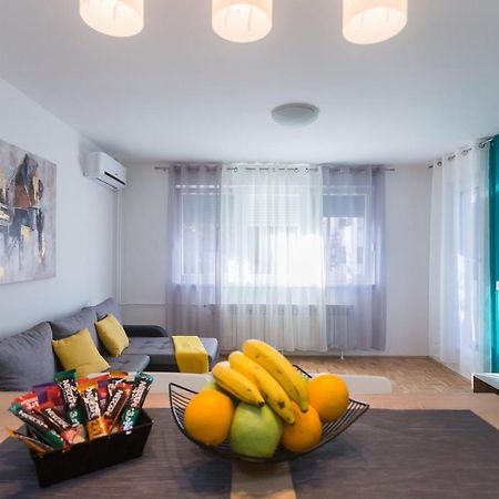Apartman Lariva Осиек Экстерьер фото