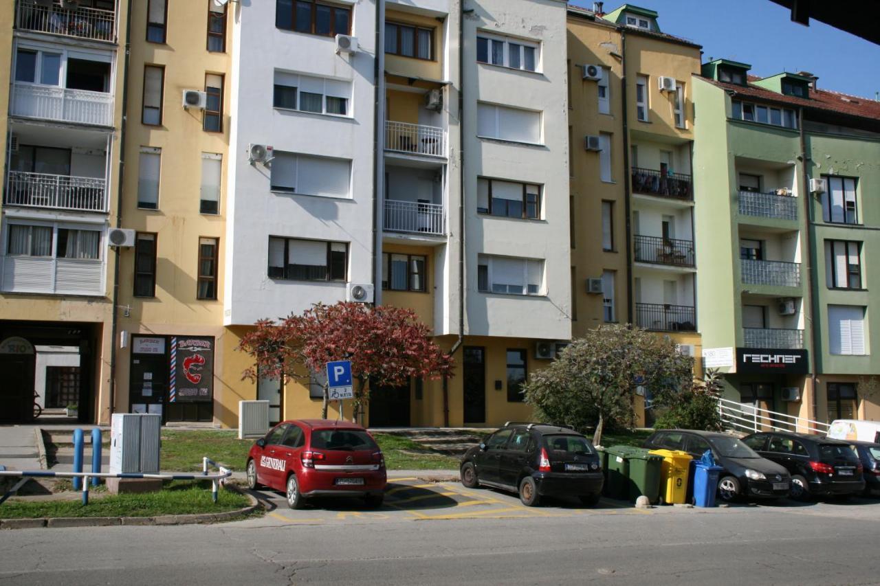 Apartman Lariva Осиек Экстерьер фото